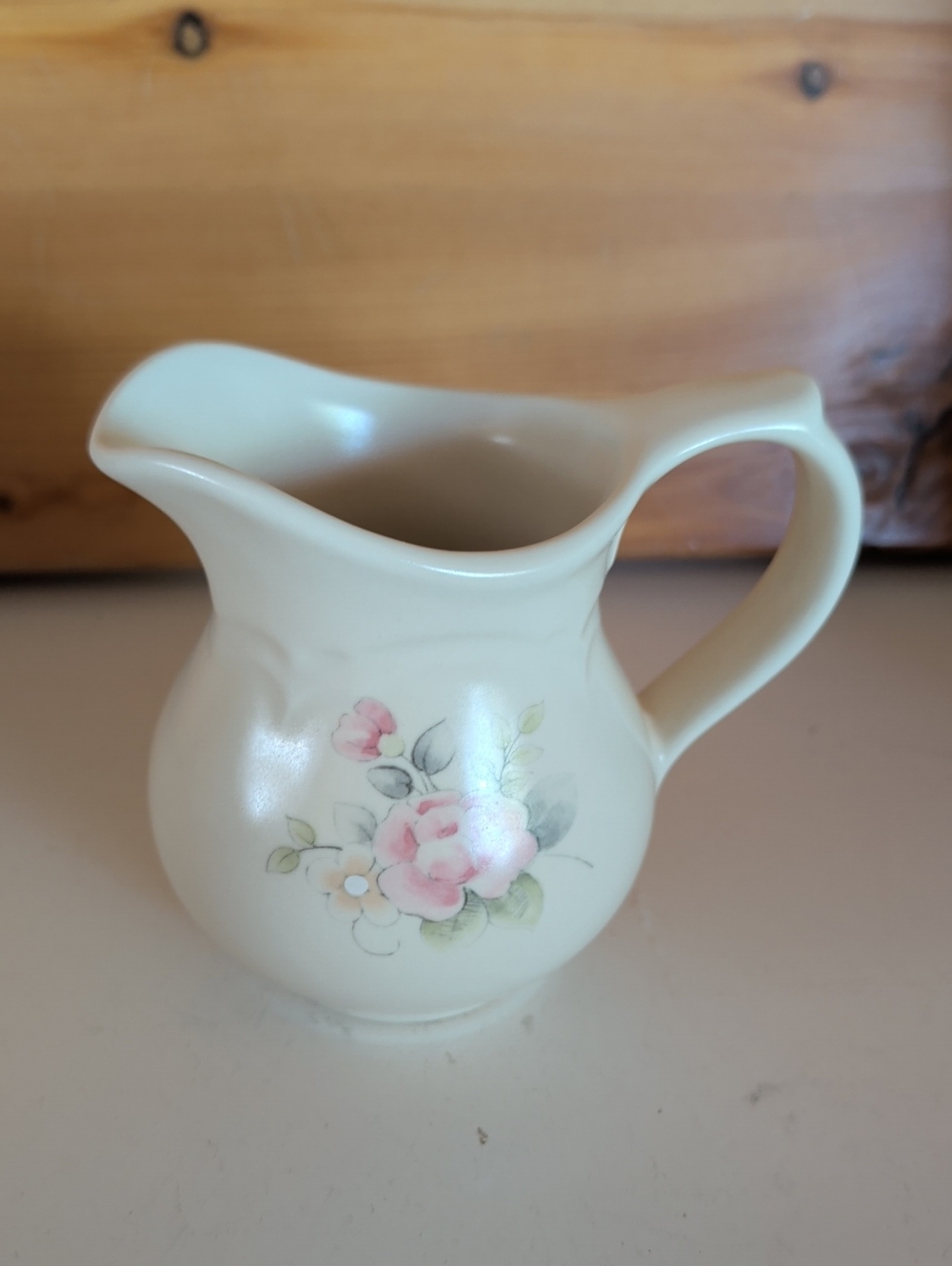 Pflatzgraff, Tea Rose Creamer Floral Ceramic.